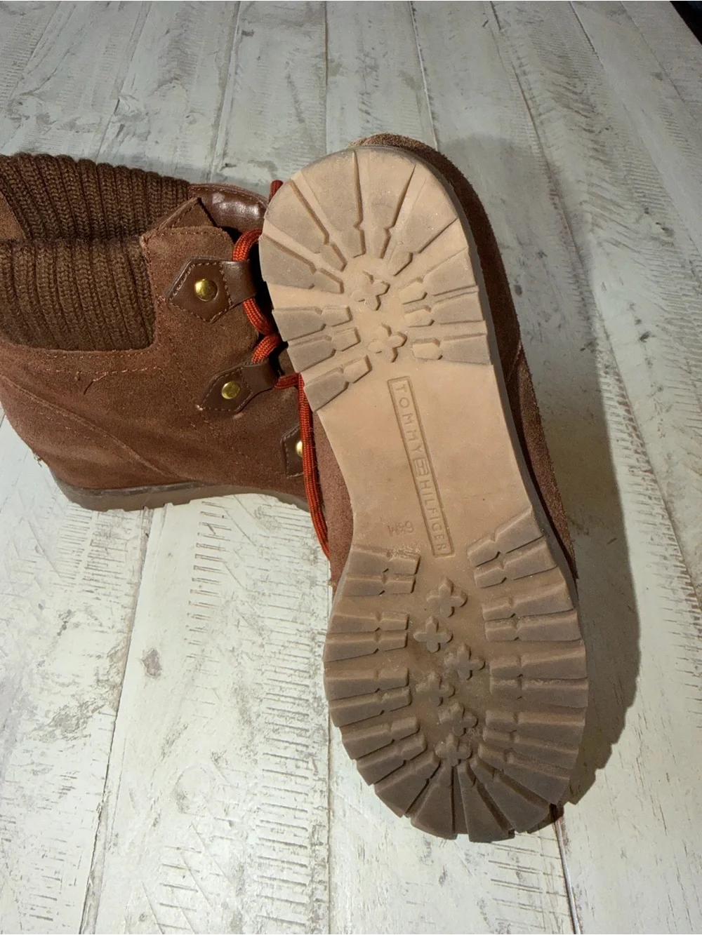 Tommy Hilfiger Brown Suede Women’s 6.5 Wedge Ankle Boots with Orange Laces